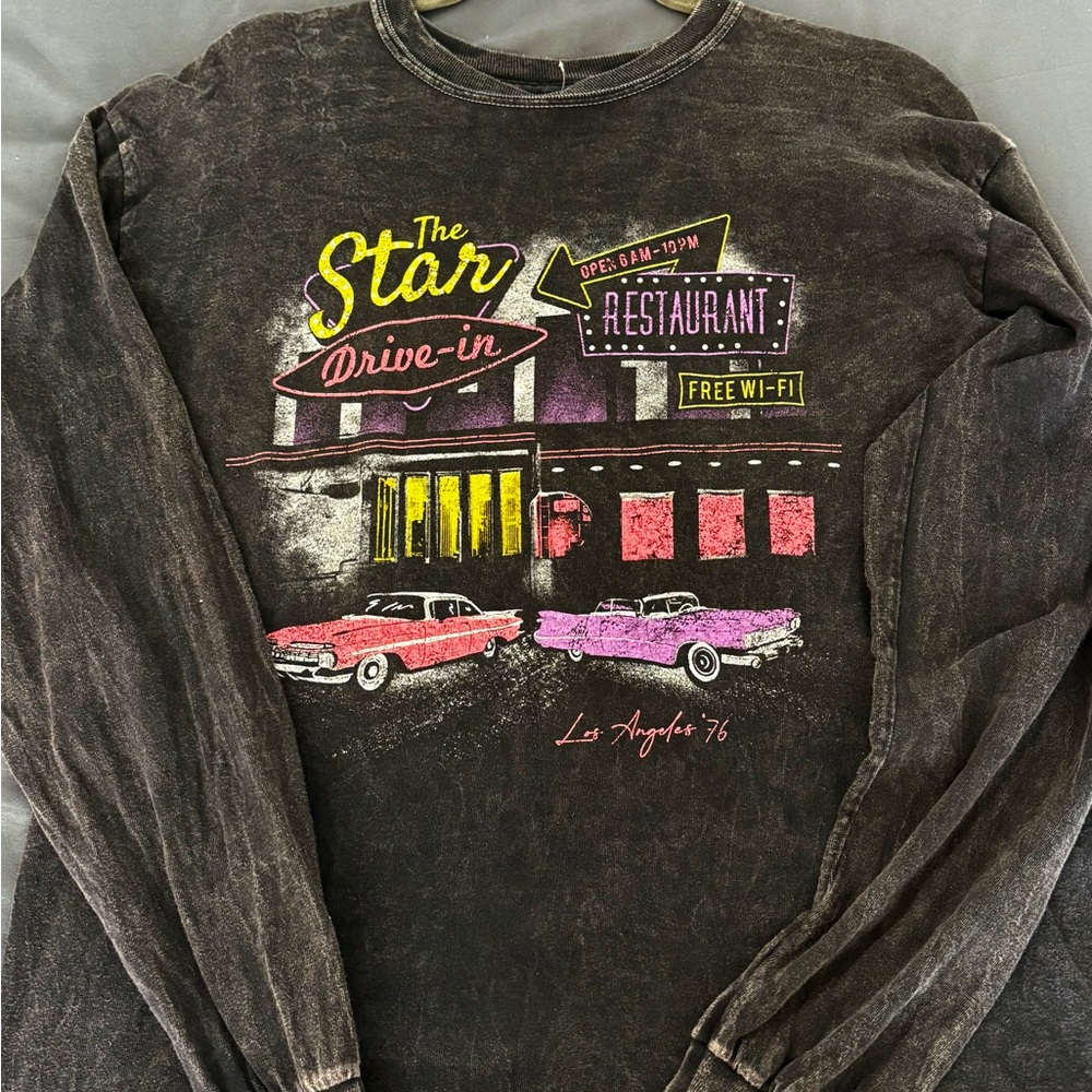 Full Tilt Star Drive-In Graphic Long Sleeve Shirt - Black